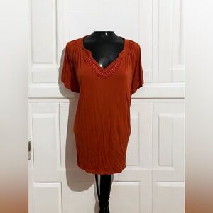 Jaclyn Smith Short Sleeve V Neck Shirt size XL